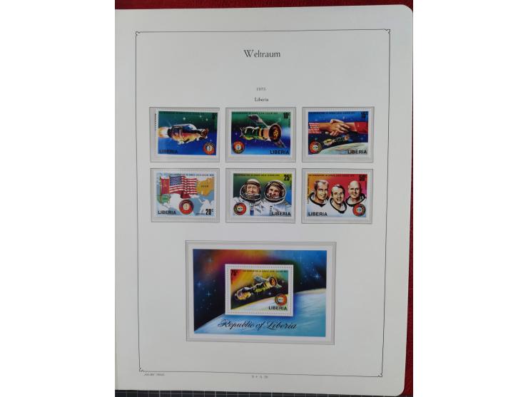 1969/2019, MNH collection of stamps and souvenir/mini/de luxe sheets in seven binders, comprising a wide range of attractive 