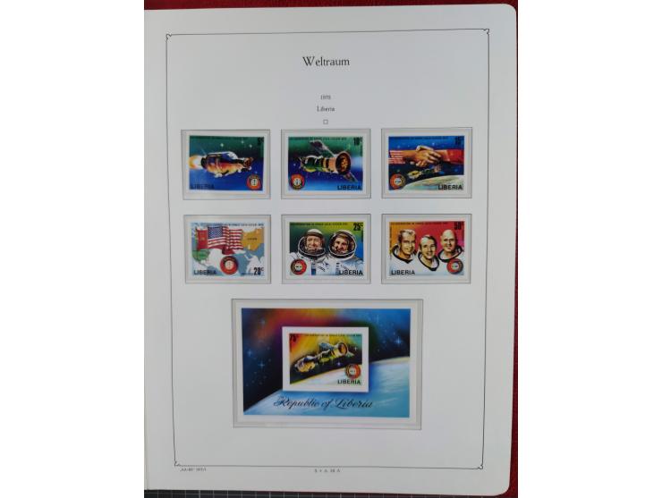 1969/2019, MNH collection of stamps and souvenir/mini/de luxe sheets in seven binders, comprising a wide range of attractive 