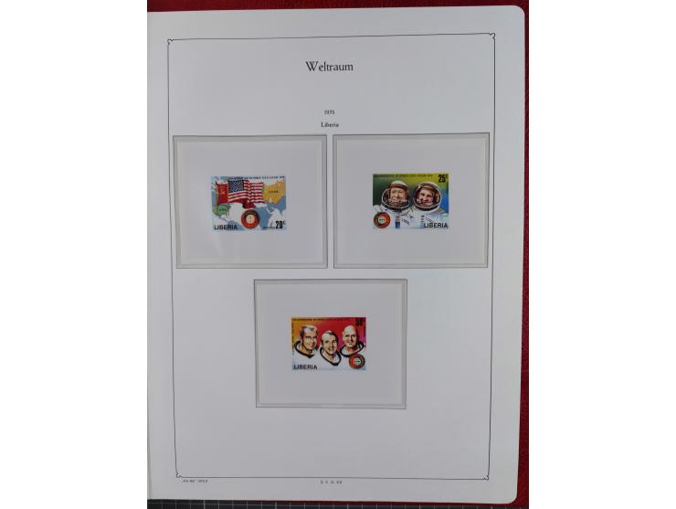 1969/2019, MNH collection of stamps and souvenir/mini/de luxe sheets in seven binders, comprising a wide range of attractive 