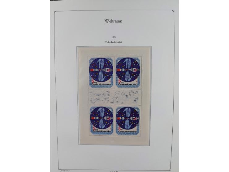 1969/2019, MNH collection of stamps and souvenir/mini/de luxe sheets in seven binders, comprising a wide range of attractive 