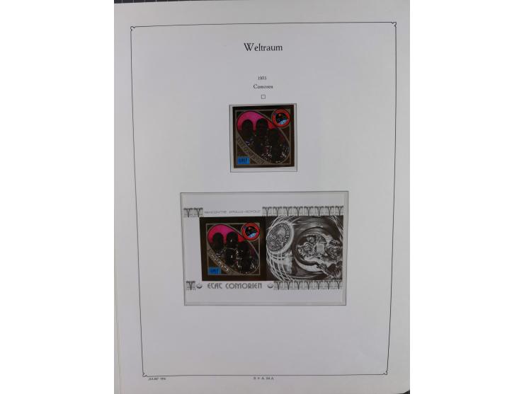 1969/2019, MNH collection of stamps and souvenir/mini/de luxe sheets in seven binders, comprising a wide range of attractive 