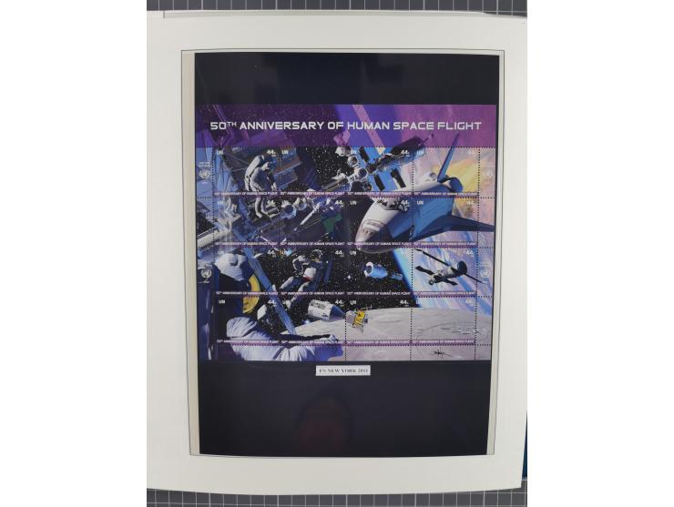 1969/2019, MNH collection of stamps and souvenir/mini/de luxe sheets in seven binders, comprising a wide range of attractive 