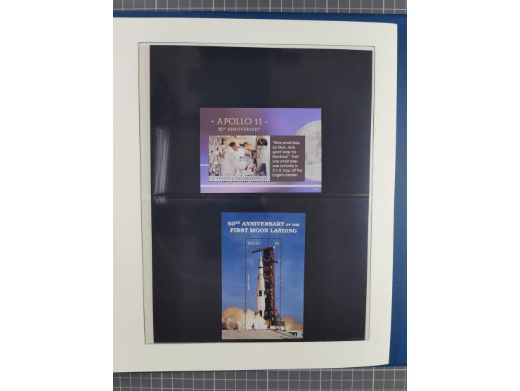 1969/2019, MNH collection of stamps and souvenir/mini/de luxe sheets in seven binders, comprising a wide range of attractive 