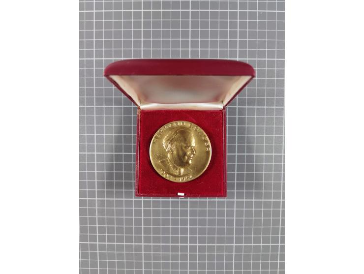 Harry von Hofman was a publishing merchant and editor by profession. In the field of philately, he became a BPP expert, an in