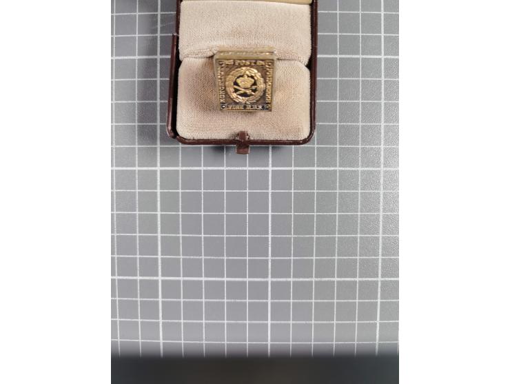 MEDALS from Harry von Hofmann of Hamburg (1931–2021).&nbsp;This is the second of three lots offering medals from his active t