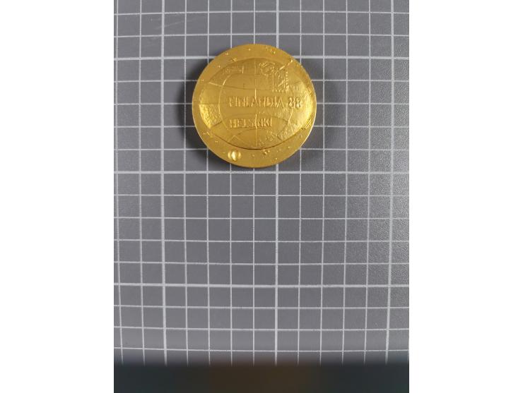 MEDALS from Harry von Hofmann of Hamburg (1931–2021).&nbsp;This is the second of three lots offering medals from his active t