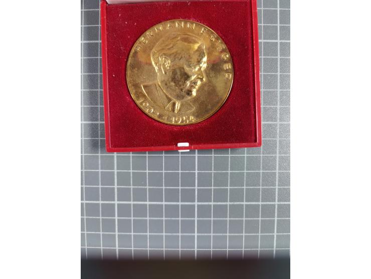 MEDALS from Harry von Hofmann of Hamburg (1931–2021).&nbsp;This is the second of three lots offering medals from his active t