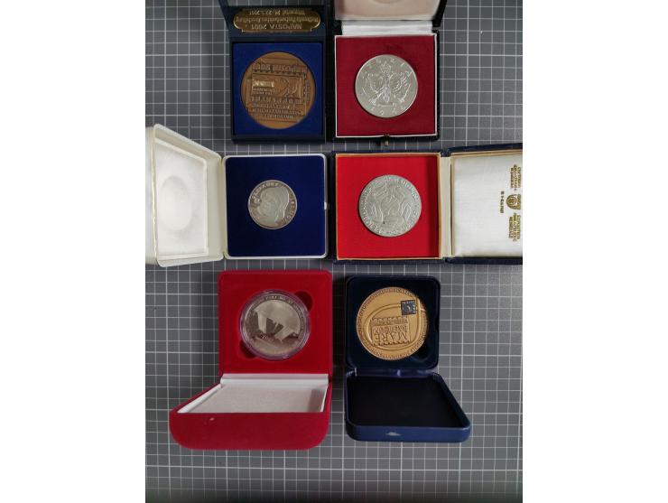 MEDALS from Harry von Hofmann of Hamburg (1931–2021).&nbsp;This is the third of three lots offering medals from his active ti