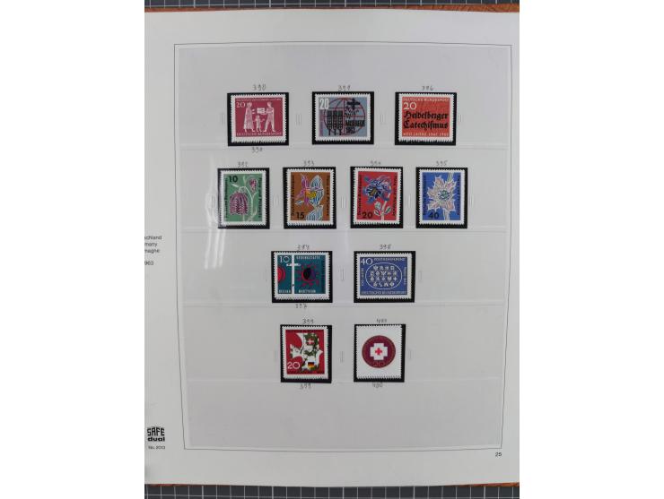 1949/1968, postfrische und gestempelte Sammlung im Ringbinder, parallel in beiden Erhaltungen geführt, Posthorn-Satz postfris