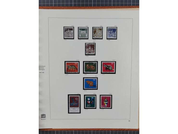 1949/1968, postfrische und gestempelte Sammlung im Ringbinder, parallel in beiden Erhaltungen geführt, Posthorn-Satz postfris