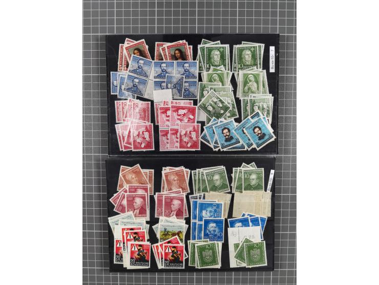 1949/1954, postfrische engros-Partie MiNr. 111/196 ohne 123/138 per zehnmal postfrisch, etliches ist signiert Schlegel BPP wi