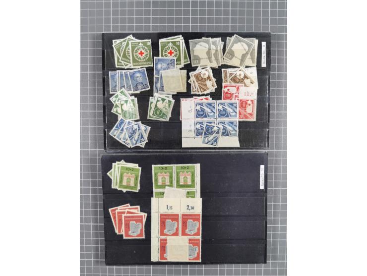 1949/1954, postfrische engros-Partie MiNr. 111/196 ohne 123/138 per zehnmal postfrisch, etliches ist signiert Schlegel BPP wi