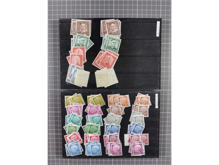 1949/1954, postfrische engros-Partie MiNr. 111/196 ohne 123/138 per zehnmal postfrisch, etliches ist signiert Schlegel BPP wi