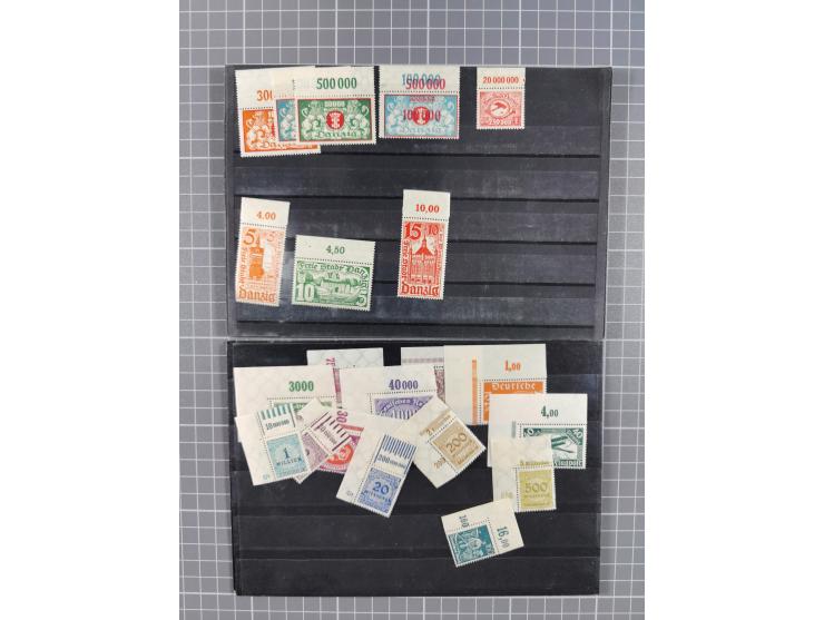 1920/1950 (ca.), oft postfrische Partie auf Steckkarten mit u.a. Besetzung WKII, Bogenecken, SBZ MiNr. 92/97U vom Oberrand (F