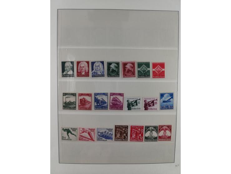 1900/50 (ca.), postfrische und ungebrauchte interessante Partie im Album, überwiegend Deutsches Reich mit allen Zeppelinen un