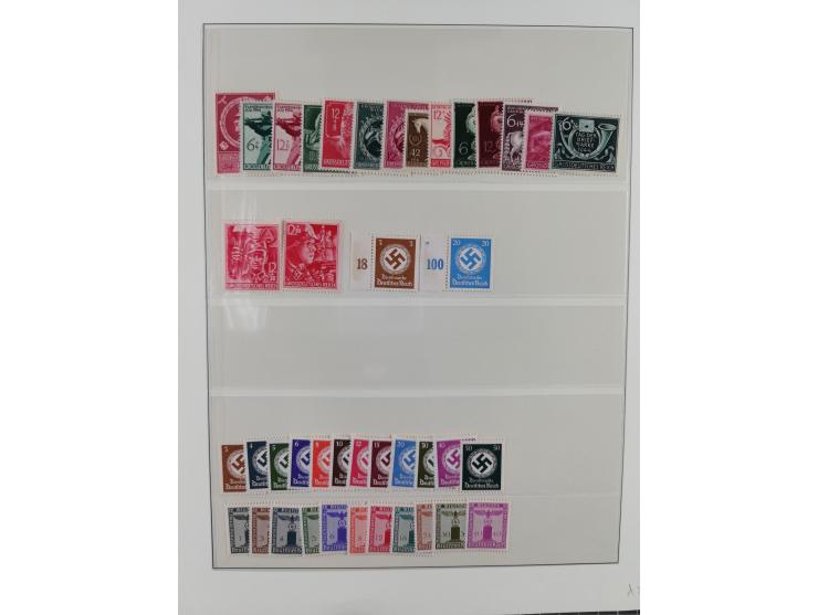 1900/50 (ca.), postfrische und ungebrauchte interessante Partie im Album, überwiegend Deutsches Reich mit allen Zeppelinen un