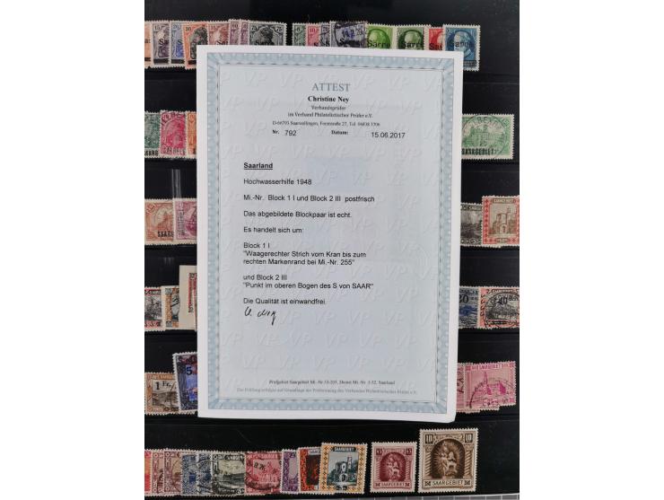 1900/50 (ca.), postfrische und ungebrauchte interessante Partie im Album, überwiegend Deutsches Reich mit allen Zeppelinen un