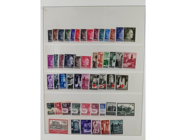 1900/50 (ca.), postfrische und ungebrauchte interessante Partie im Album, überwiegend Deutsches Reich mit allen Zeppelinen un