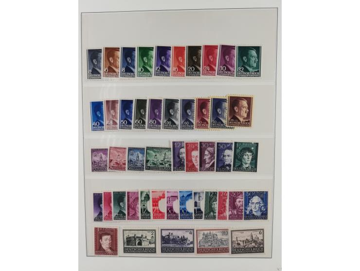 1900/50 (ca.), postfrische und ungebrauchte interessante Partie im Album, überwiegend Deutsches Reich mit allen Zeppelinen un