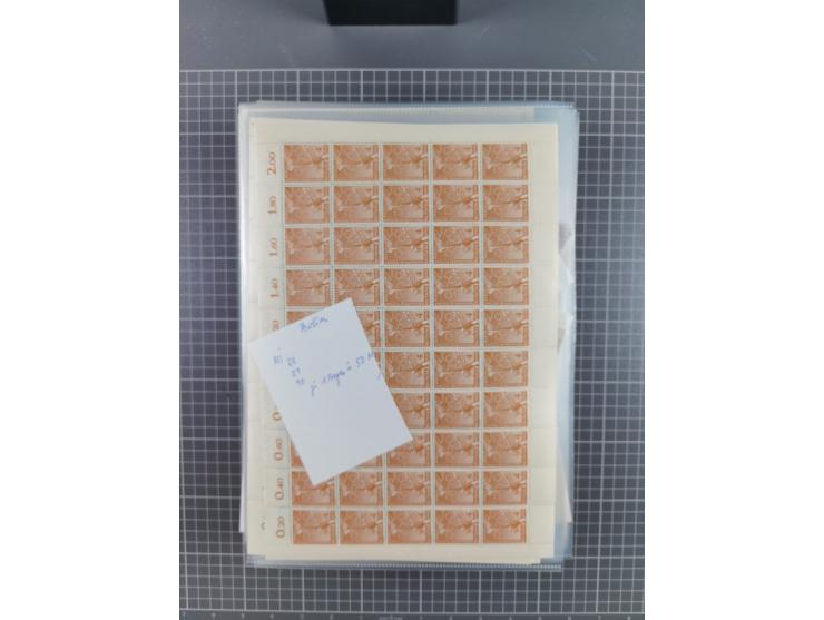 1923/1962, meist postfrischer reichhaltiger Bestand ab Danzig mit einem guten Teil Berlin bis Bundesrepublik, dabei Bögen und