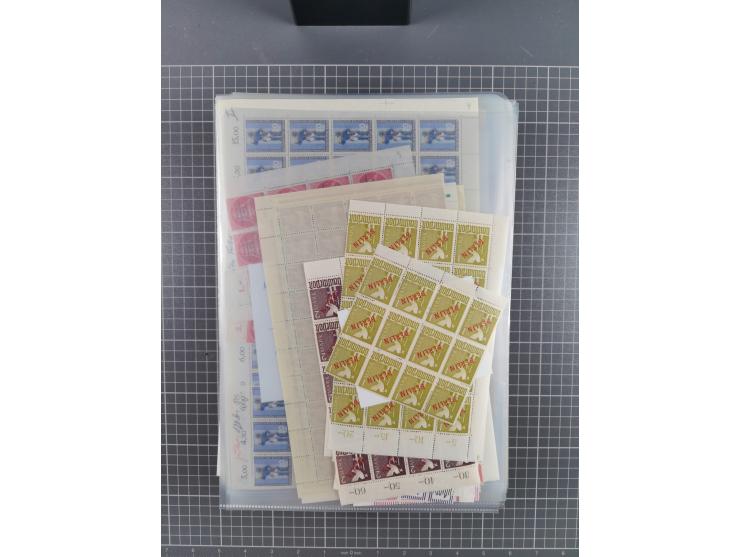 1923/1962, meist postfrischer reichhaltiger Bestand ab Danzig mit einem guten Teil Berlin bis Bundesrepublik, dabei Bögen und