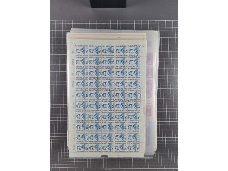 1923/1962, meist postfrischer reichhaltiger Bestand ab Danzig mit einem guten Teil Berlin bis Bundesrepublik, dabei Bögen und