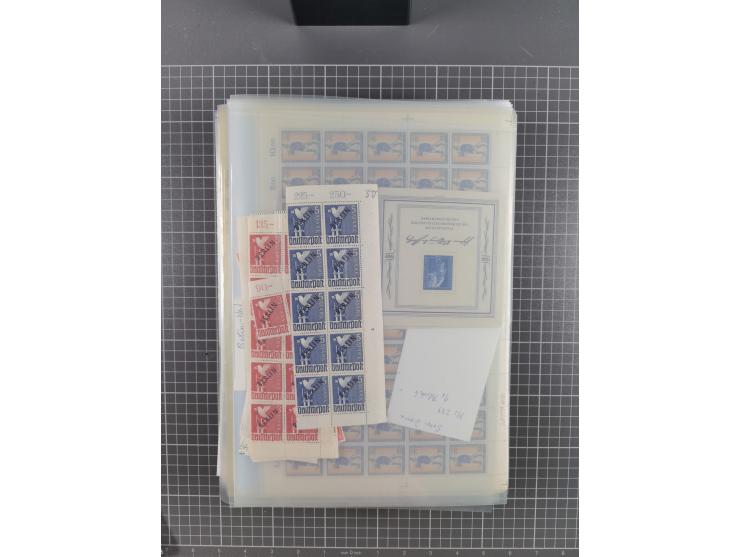 1923/1962, meist postfrischer reichhaltiger Bestand ab Danzig mit einem guten Teil Berlin bis Bundesrepublik, dabei Bögen und