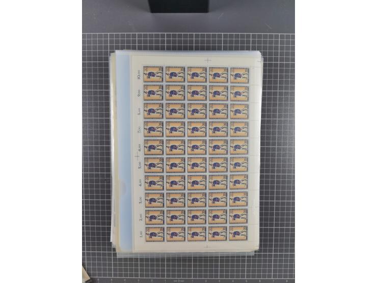 1923/1962, meist postfrischer reichhaltiger Bestand ab Danzig mit einem guten Teil Berlin bis Bundesrepublik, dabei Bögen und