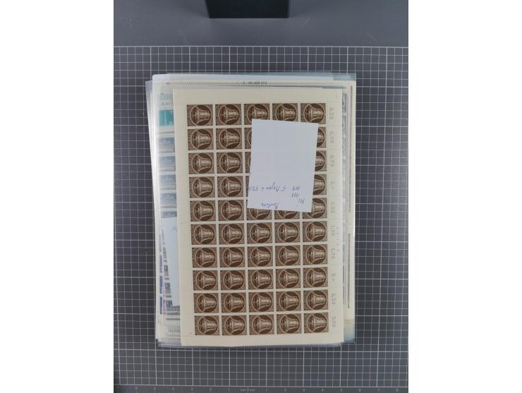 1923/1962, meist postfrischer reichhaltiger Bestand ab Danzig mit einem guten Teil Berlin bis Bundesrepublik, dabei Bögen und