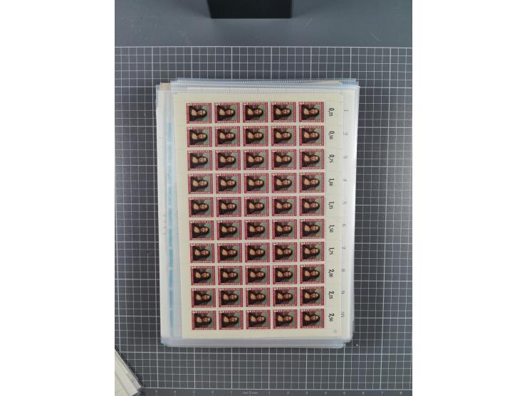 1923/1962, meist postfrischer reichhaltiger Bestand ab Danzig mit einem guten Teil Berlin bis Bundesrepublik, dabei Bögen und