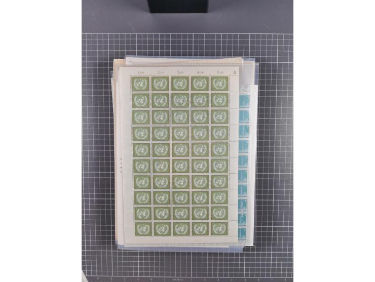 1923/1962, meist postfrischer reichhaltiger Bestand ab Danzig mit einem guten Teil Berlin bis Bundesrepublik, dabei Bögen und