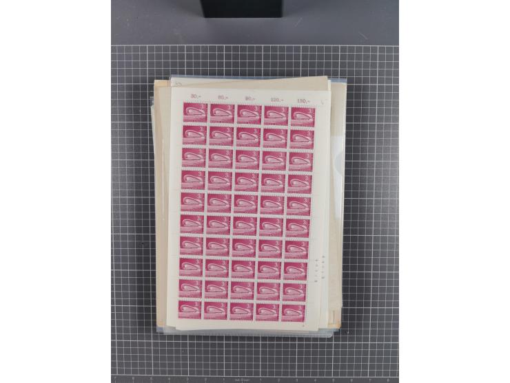 1923/1962, meist postfrischer reichhaltiger Bestand ab Danzig mit einem guten Teil Berlin bis Bundesrepublik, dabei Bögen und