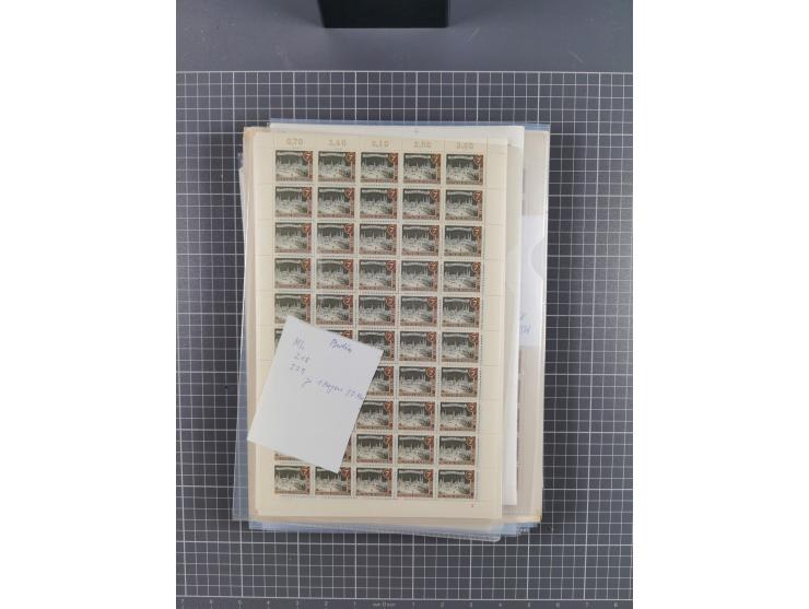 1923/1962, meist postfrischer reichhaltiger Bestand ab Danzig mit einem guten Teil Berlin bis Bundesrepublik, dabei Bögen und