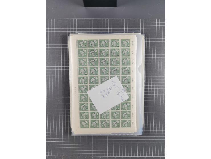 1923/1962, meist postfrischer reichhaltiger Bestand ab Danzig mit einem guten Teil Berlin bis Bundesrepublik, dabei Bögen und