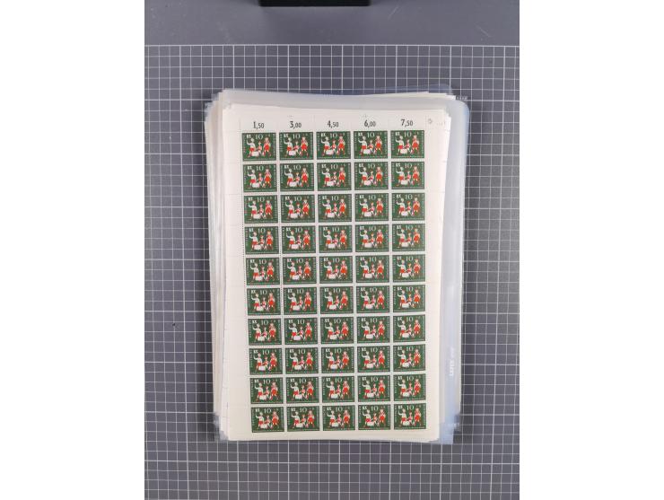 1923/1962, meist postfrischer reichhaltiger Bestand ab Danzig mit einem guten Teil Berlin bis Bundesrepublik, dabei Bögen und