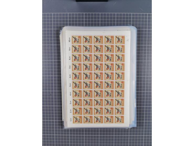 1923/1962, meist postfrischer reichhaltiger Bestand ab Danzig mit einem guten Teil Berlin bis Bundesrepublik, dabei Bögen und