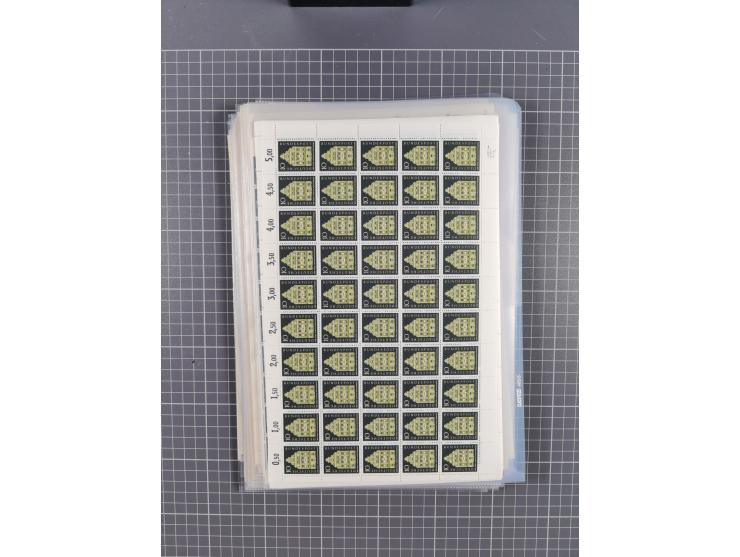 1923/1962, meist postfrischer reichhaltiger Bestand ab Danzig mit einem guten Teil Berlin bis Bundesrepublik, dabei Bögen und