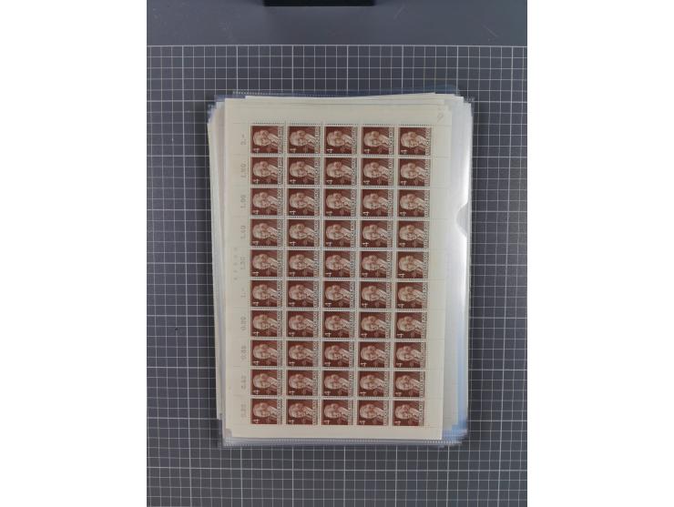 1923/1962, meist postfrischer reichhaltiger Bestand ab Danzig mit einem guten Teil Berlin bis Bundesrepublik, dabei Bögen und