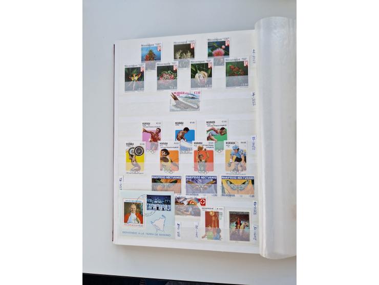 1856/2003 (ca.), Costa Rica to El Salvador, extensive mint never hinged/unused and used collection with many duplicates, incl