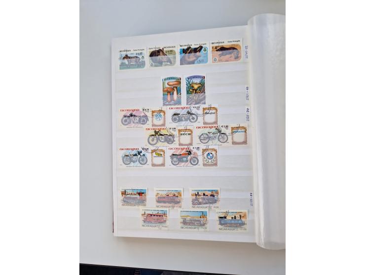 1856/2003 (ca.), Costa Rica to El Salvador, extensive mint never hinged/unused and used collection with many duplicates, incl