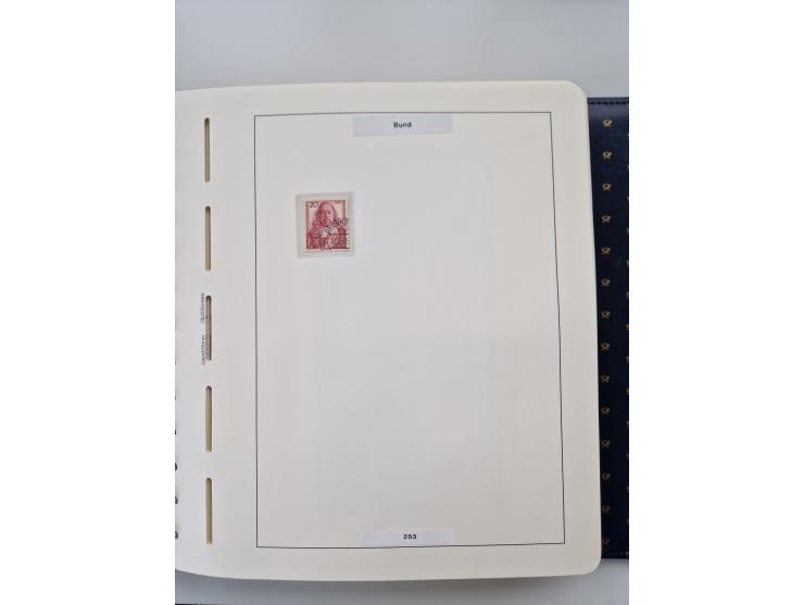 1949/90, umfangreiche Sammlung “Erst- und Letzttage” mit vielen losen Marken, Einheiten, kpl. Bogen, schönen Briefstücken, Br