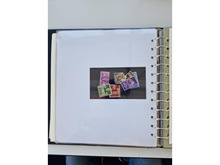 1923/61, mostly unmounted mint and unused collection incl. official stamps and duplicate, some better and complete sets, with