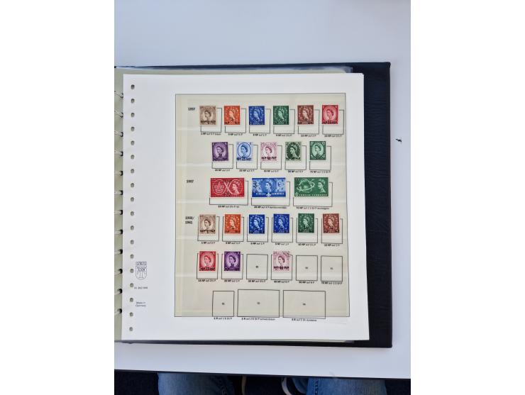 1923/61, mostly unmounted mint and unused collection incl. official stamps and duplicate, some better and complete sets, with