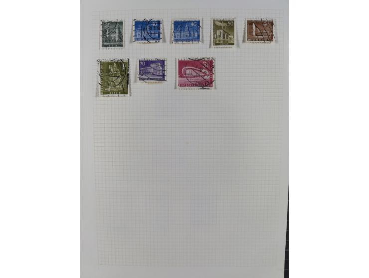 1872/1974, meist gestempelte Sammlungen Deutsches Reich und Berlin mit einigen besseren Werten und Sätzen, dabei einige Brief