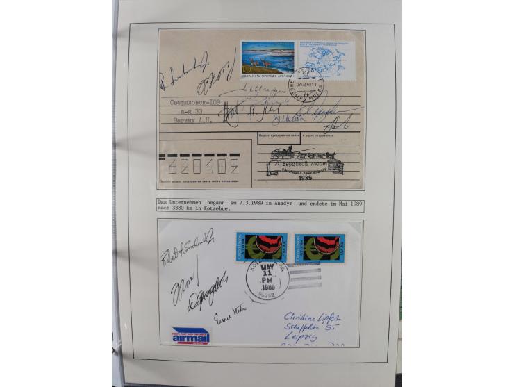 HUNDE: 1894/1992 (ca.), interessante Ausstellungssammlung “Schlittenhunde im Einsatz”, mit vielen Marken, FDCs, Schmuckbriefe