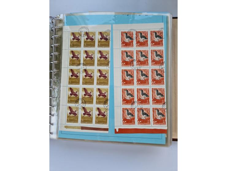 1918/88, nine albums with complete sheets and parts of sheets, unmounted mint and used with complete sets, motifs, postage du