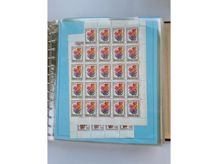 1918/88, nine albums with complete sheets and parts of sheets, unmounted mint and used with complete sets, motifs, postage du