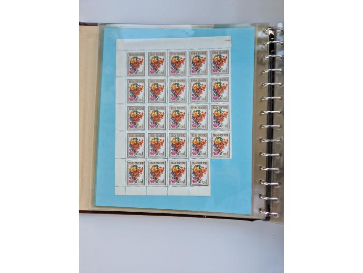 1918/88, nine albums with complete sheets and parts of sheets, unmounted mint and used with complete sets, motifs, postage du