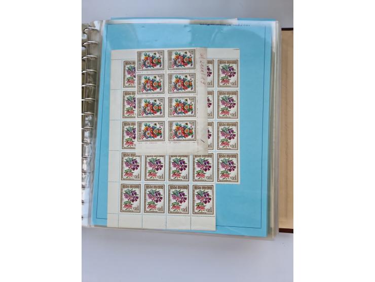 1918/88, nine albums with complete sheets and parts of sheets, unmounted mint and used with complete sets, motifs, postage du