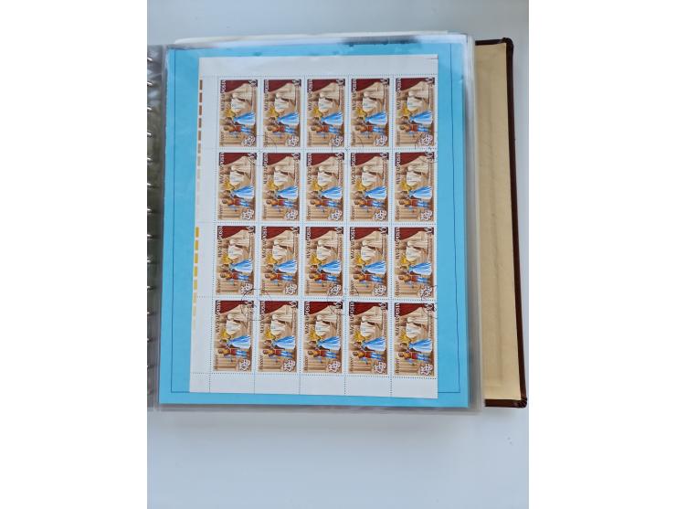 1918/88, nine albums with complete sheets and parts of sheets, unmounted mint and used with complete sets, motifs, postage du